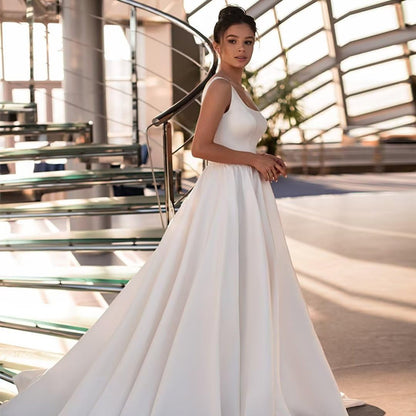 2025 Simple Satin Wedding Dress Elegant Bridal Gown Women White Modern Sleeveless White Wedding Dress