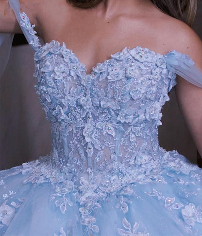 2025 Spring-Summer Off Shoulder Quinceanera Dresses Long Sweet 16 Dresses Homecoming Dress Tulle Lace Appliques Ball Gown